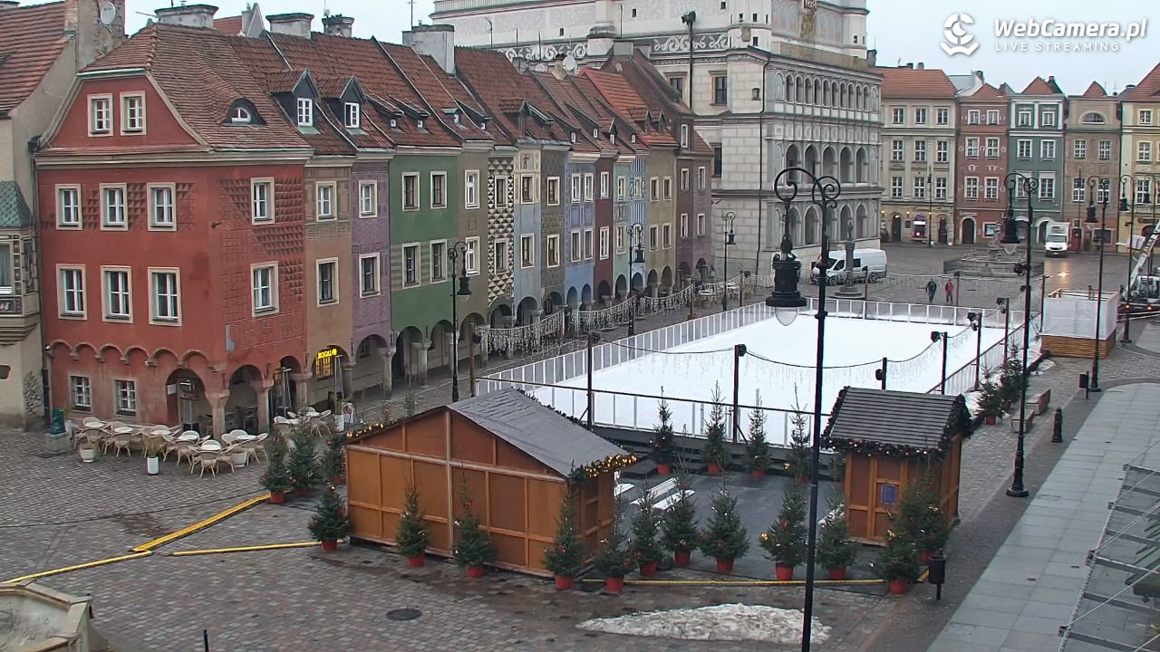 POZNAŃ - Stary Rynek - 03 grudzień 2025, 08:13