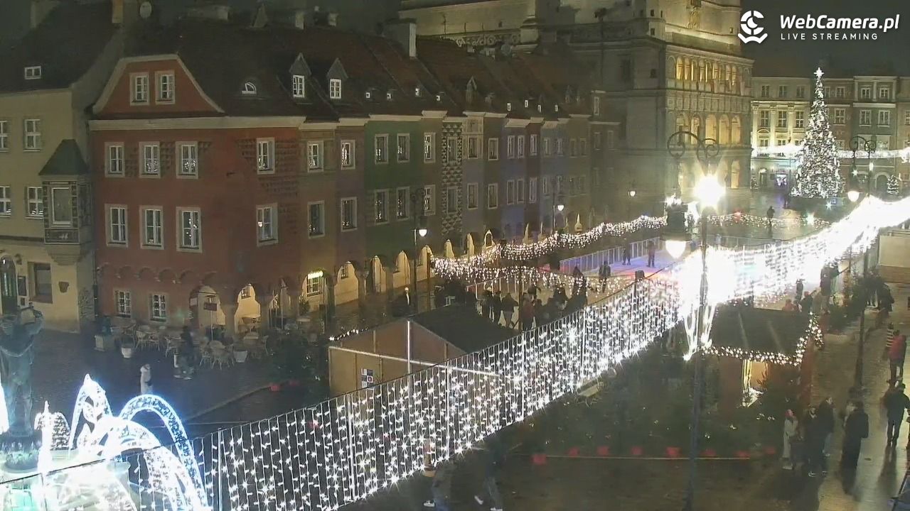 POZNAŃ - Stary Rynek - 26 grudzień 2025, 20:03