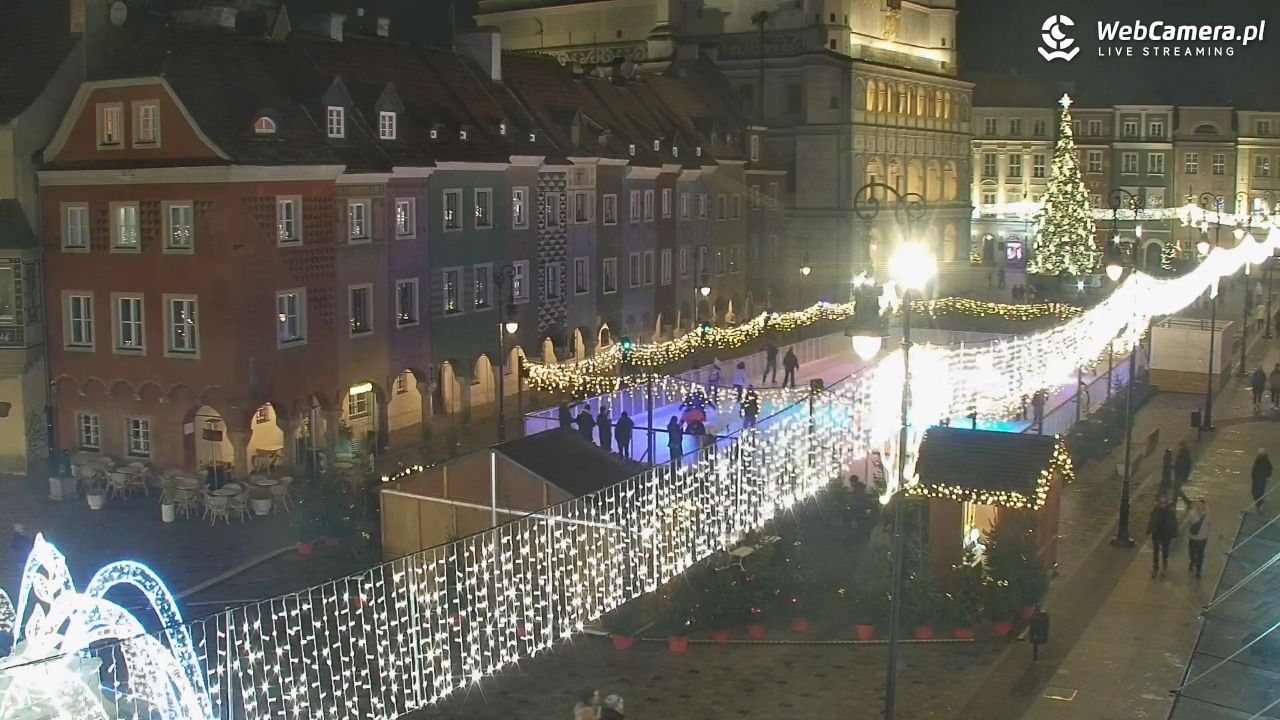 POZNAŃ - Stary Rynek - 16 grudzień 2025, 20:39