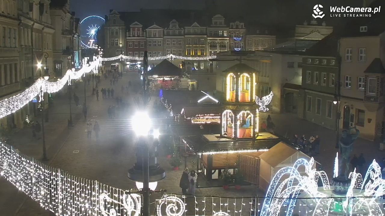 POZNAŃ - Stary Rynek - 17 grudzień 2025, 18:28