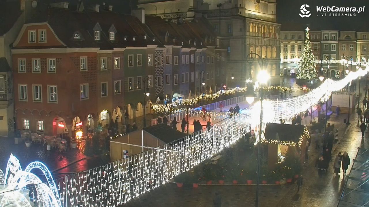 POZNAŃ - Stary Rynek - 27 grudzień 2025, 20:04