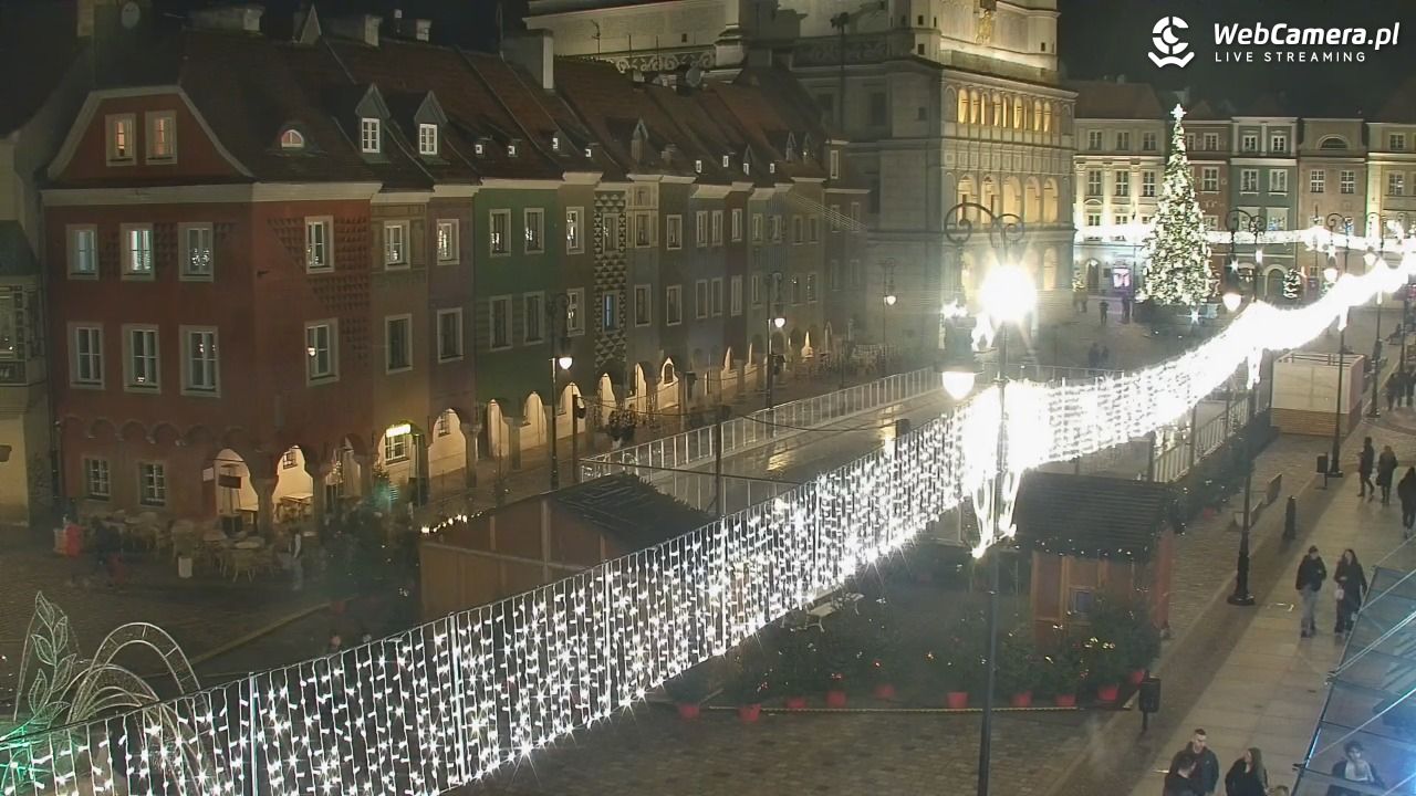 POZNAŃ - Stary Rynek - 11 grudzień 2025, 21:20