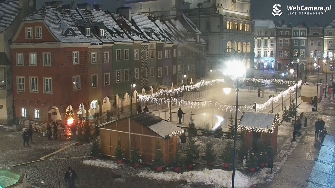 POZNAŃ - Stary Rynek - 26 listopad 2025, 19:02