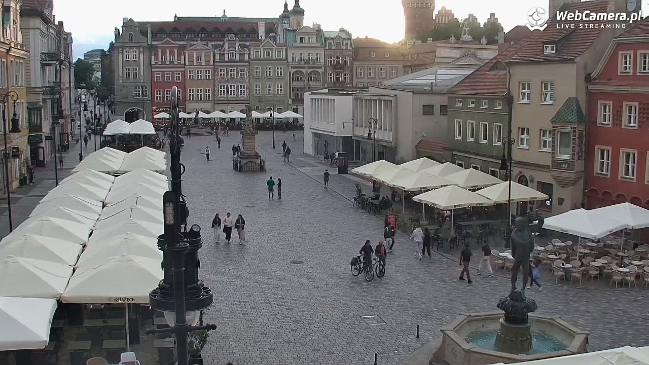 POZNAŃ - Stary Rynek - 09 lipiec 2025, 20:32