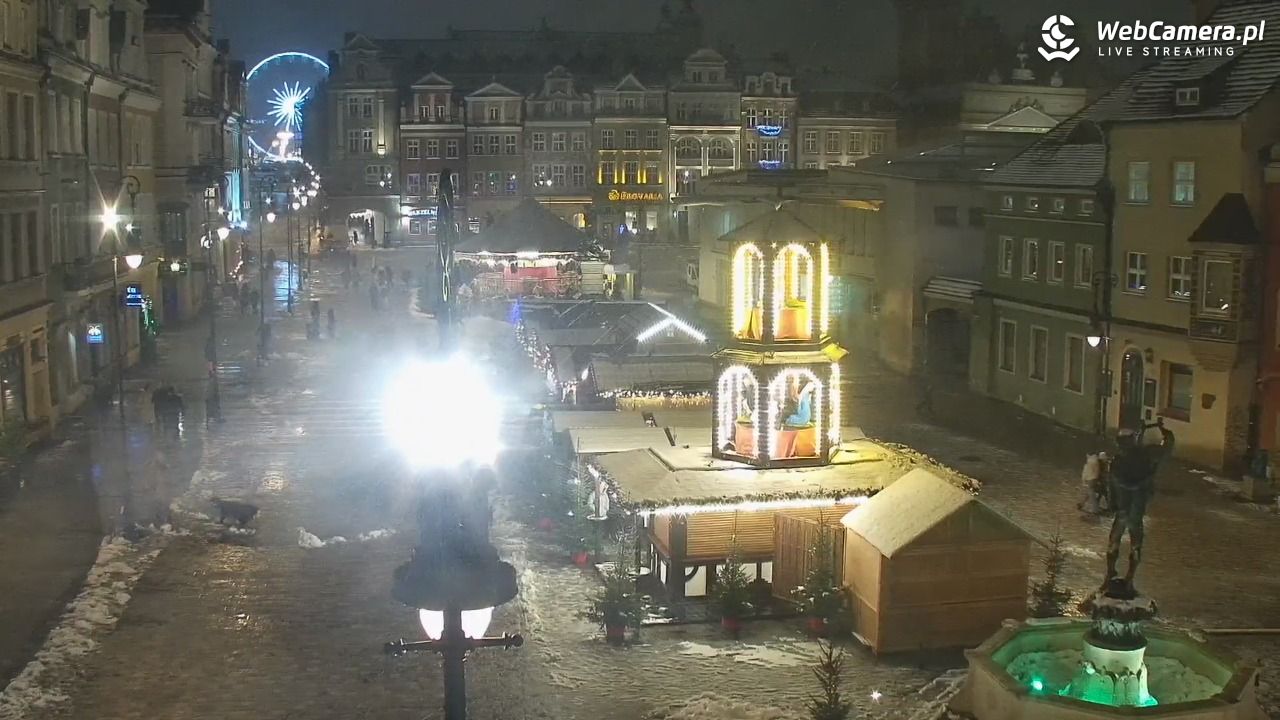 POZNAŃ - Stary Rynek - 26 listopad 2025, 18:13