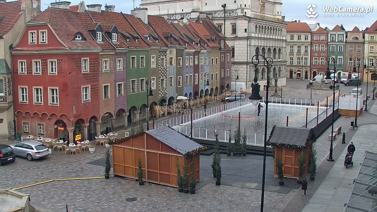 POZNAŃ - Stary Rynek - 19 listopad 2025, 08:53
