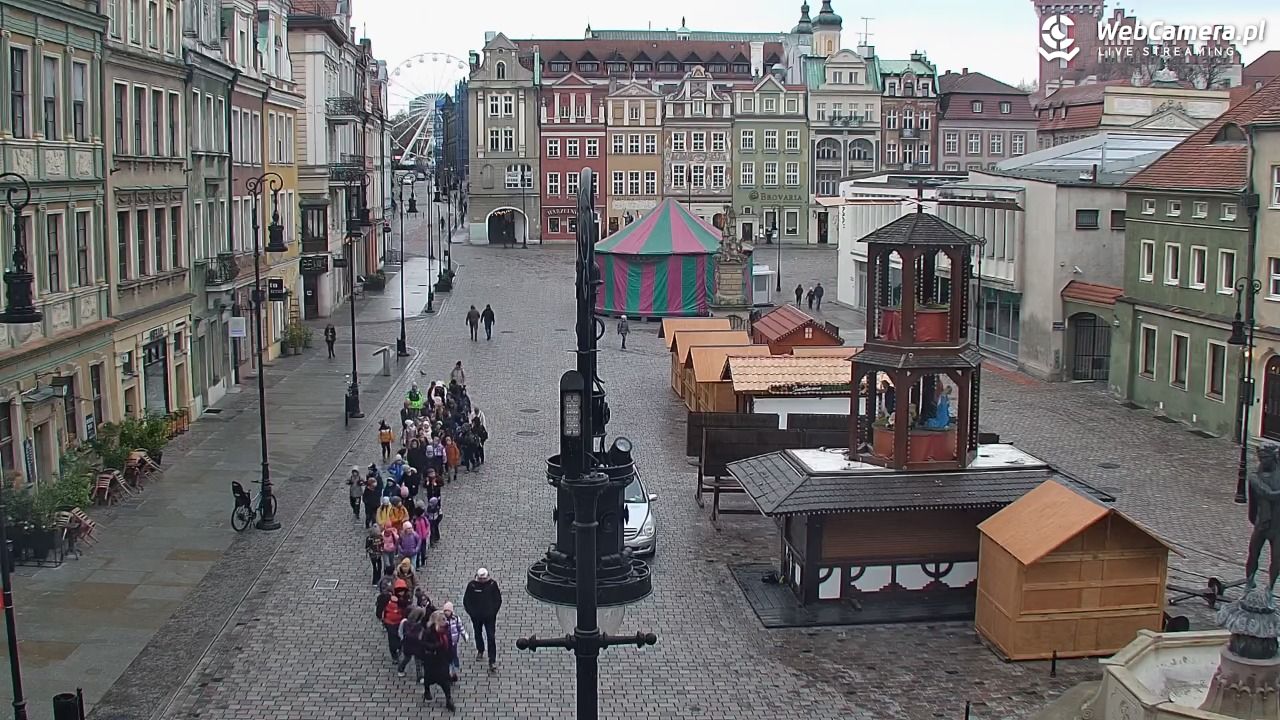 POZNAŃ - Stary Rynek - 18 listopad 2025, 11:34