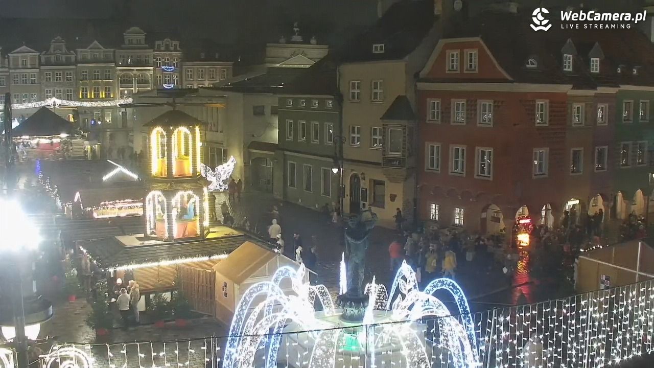 POZNAŃ - Stary Rynek - 26 grudzień 2025, 18:14