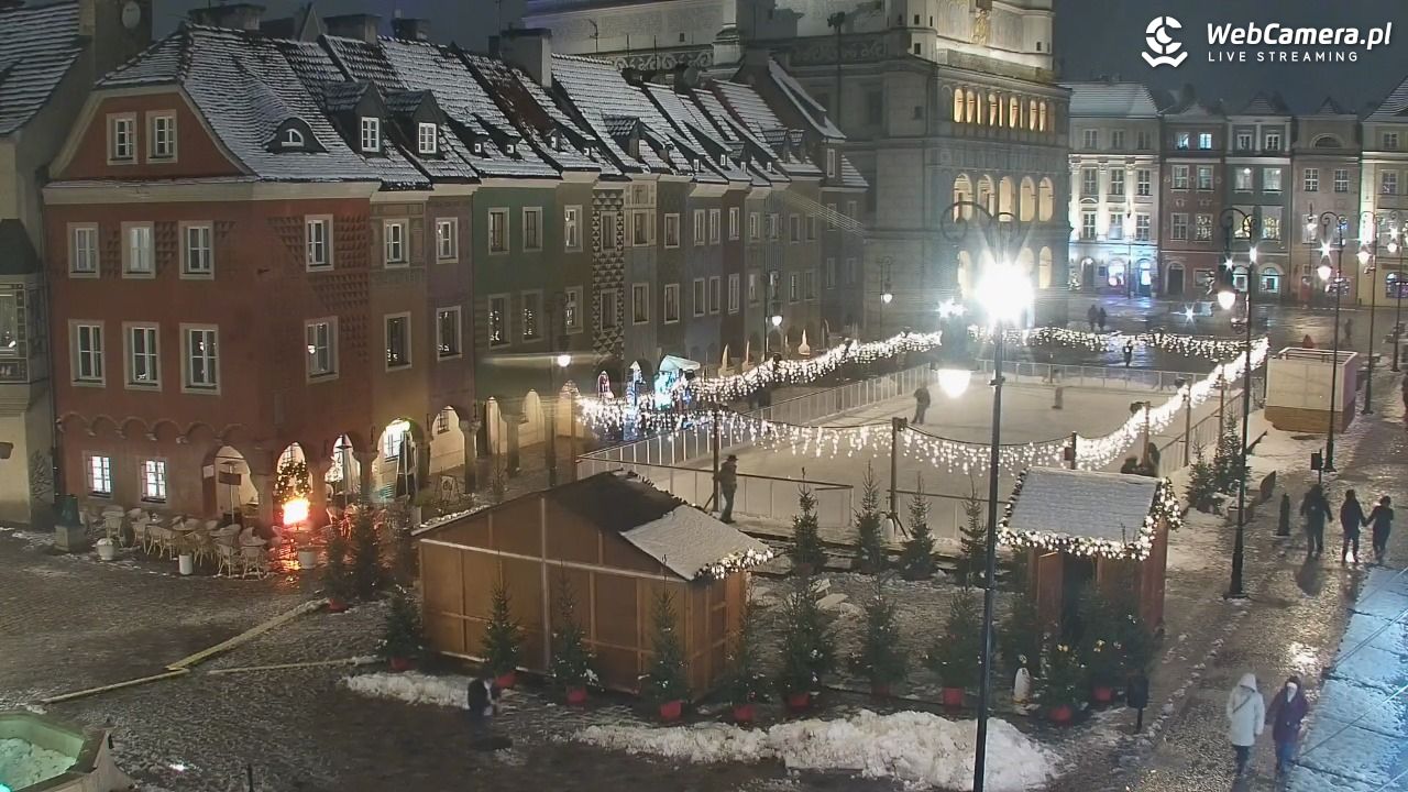 POZNAŃ - Stary Rynek - 26 listopad 2025, 18:09