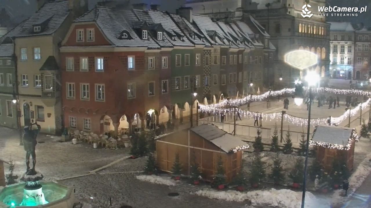 POZNAŃ - Stary Rynek - 26 listopad 2025, 20:28