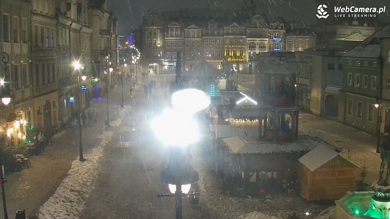 POZNAŃ - Stary Rynek - 26 listopad 2025, 21:41