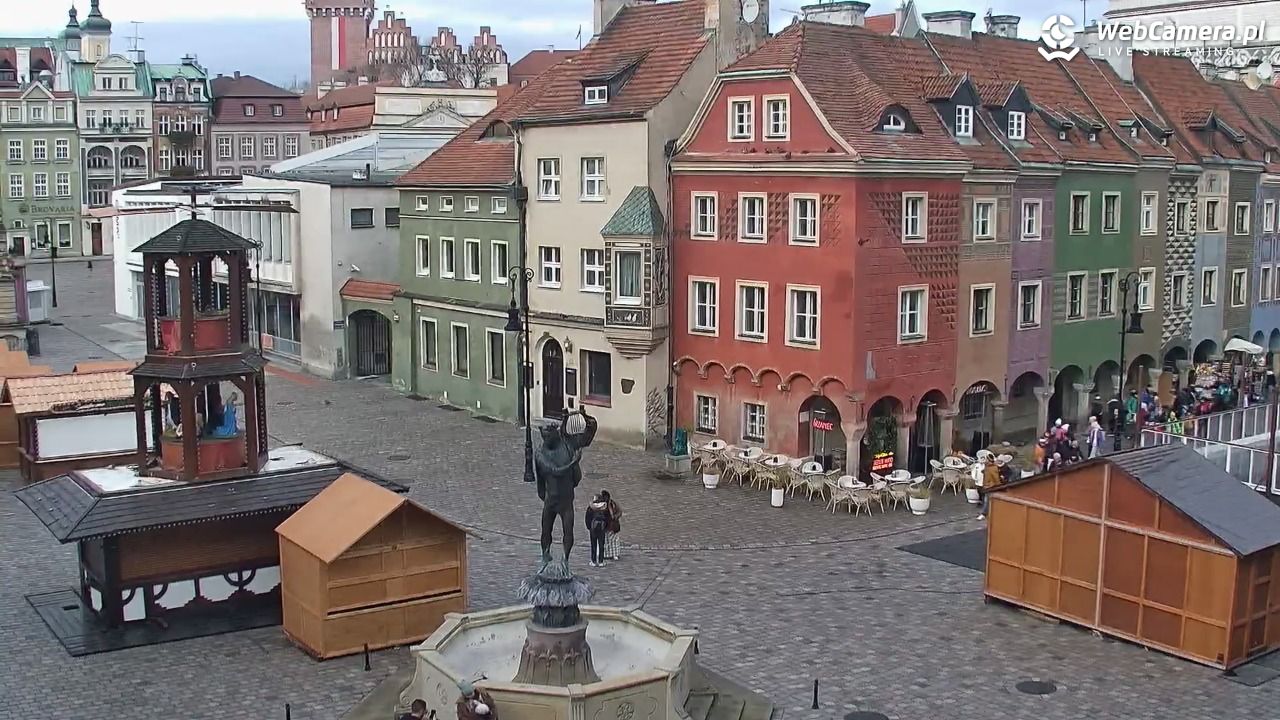 POZNAŃ - Stary Rynek - 17 listopad 2025, 10:59