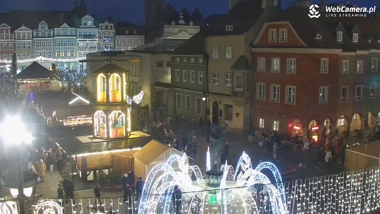 POZNAŃ - Stary Rynek - 14 grudzień 2025, 16:17