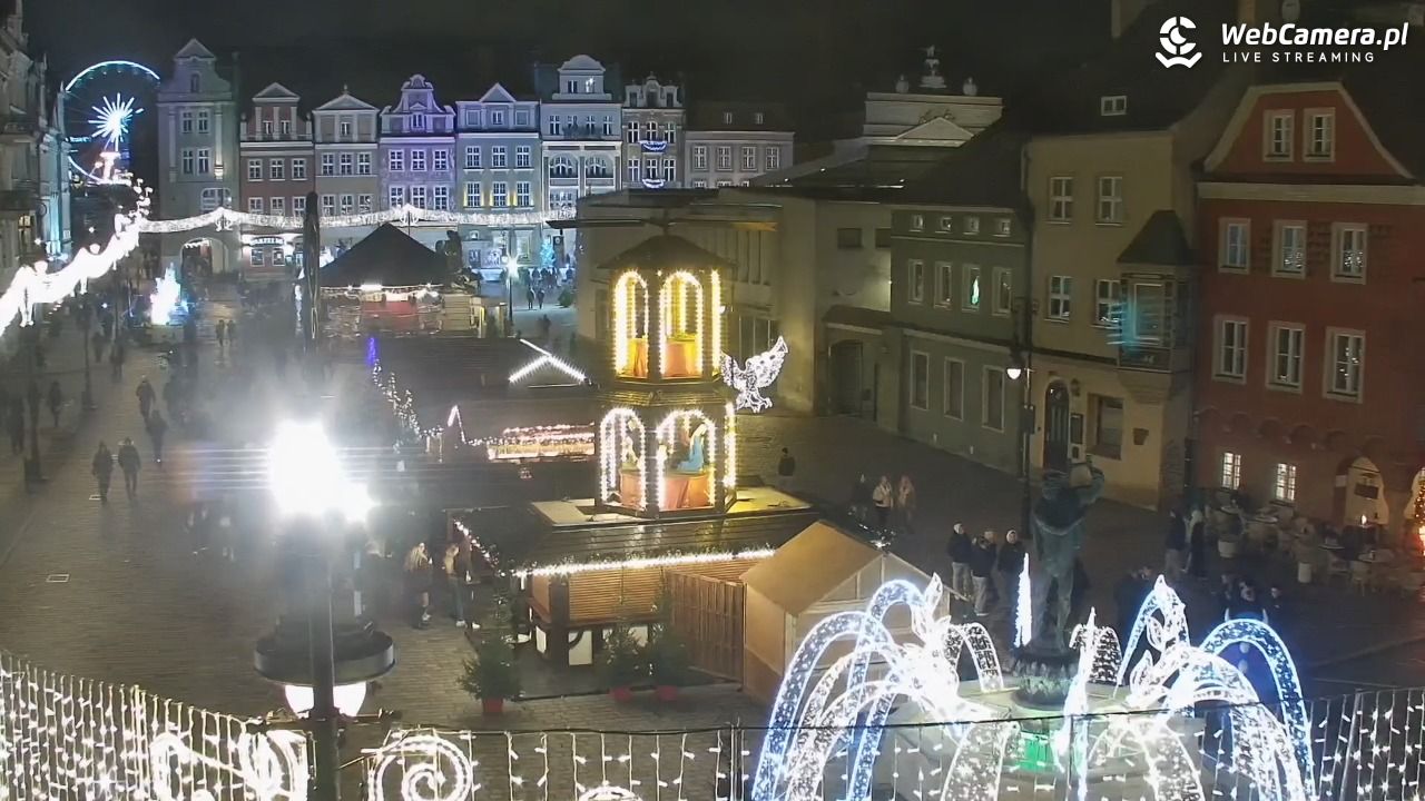 POZNAŃ - Stary Rynek - 14 grudzień 2025, 20:54