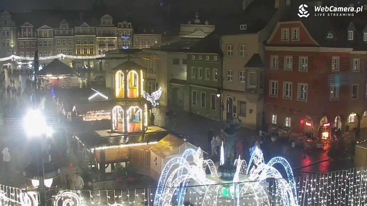 POZNAŃ - Stary Rynek - 27 grudzień 2025, 18:01