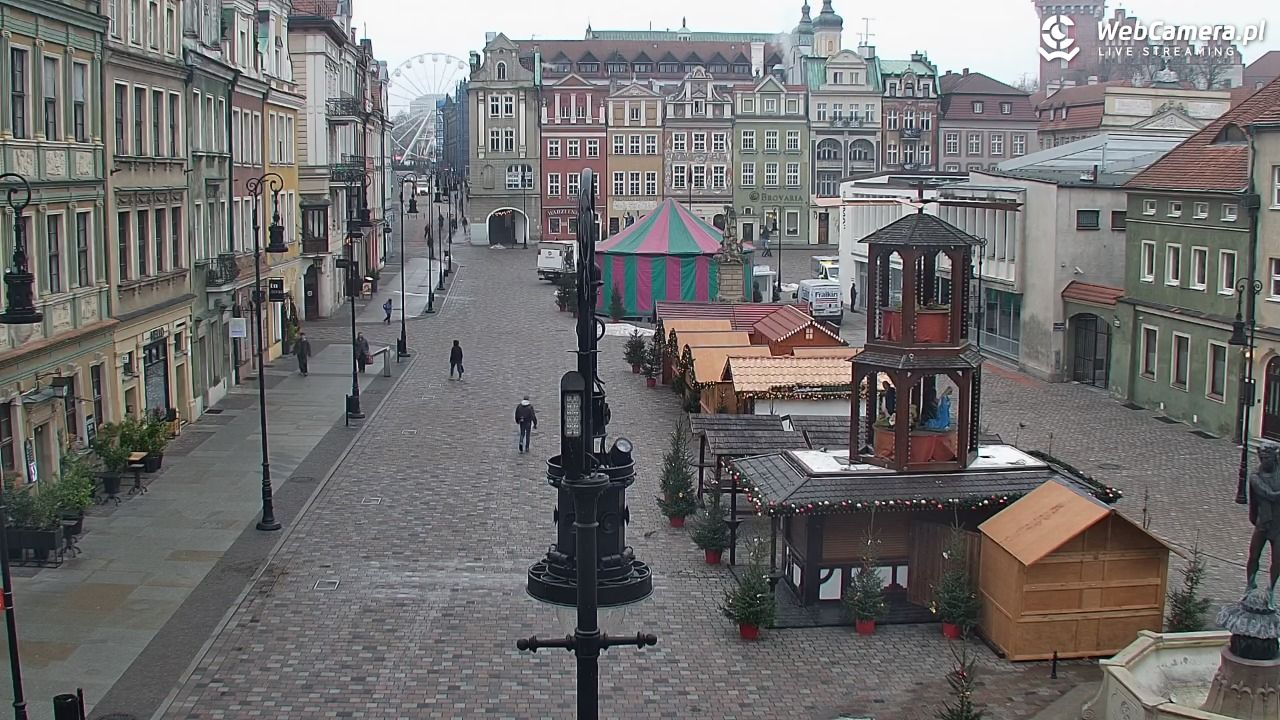 POZNAŃ - Stary Rynek - 02 grudzień 2025, 09:32