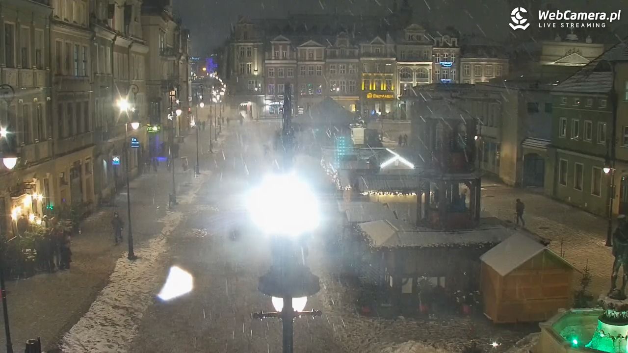 POZNAŃ - Stary Rynek - 26 listopad 2025, 21:56
