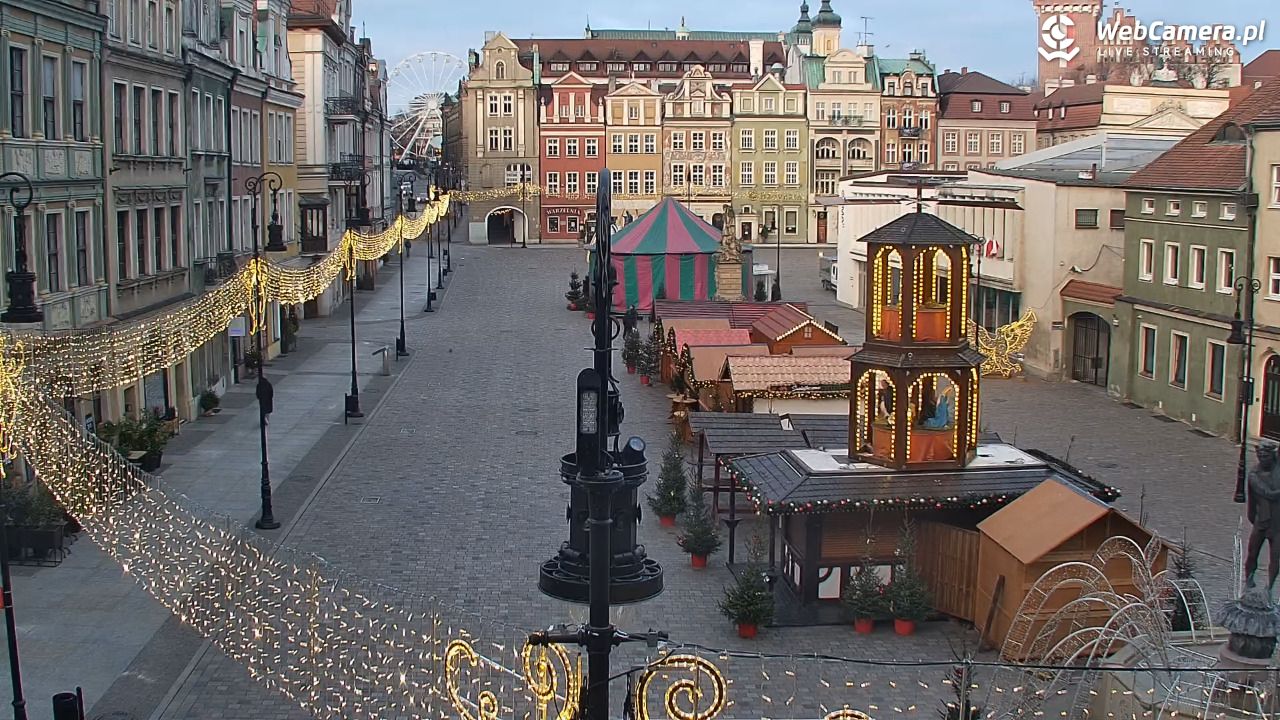 POZNAŃ - Stary Rynek - 24 grudzień 2025, 08:32