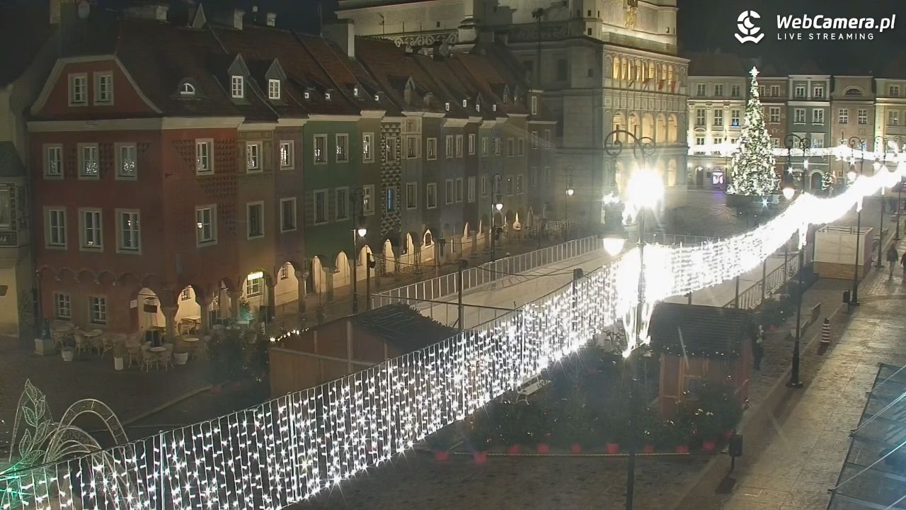 POZNAŃ - Stary Rynek - 23 grudzień 2025, 21:29