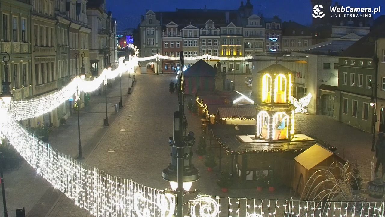 POZNAŃ - Stary Rynek - 24 grudzień 2025, 07:25