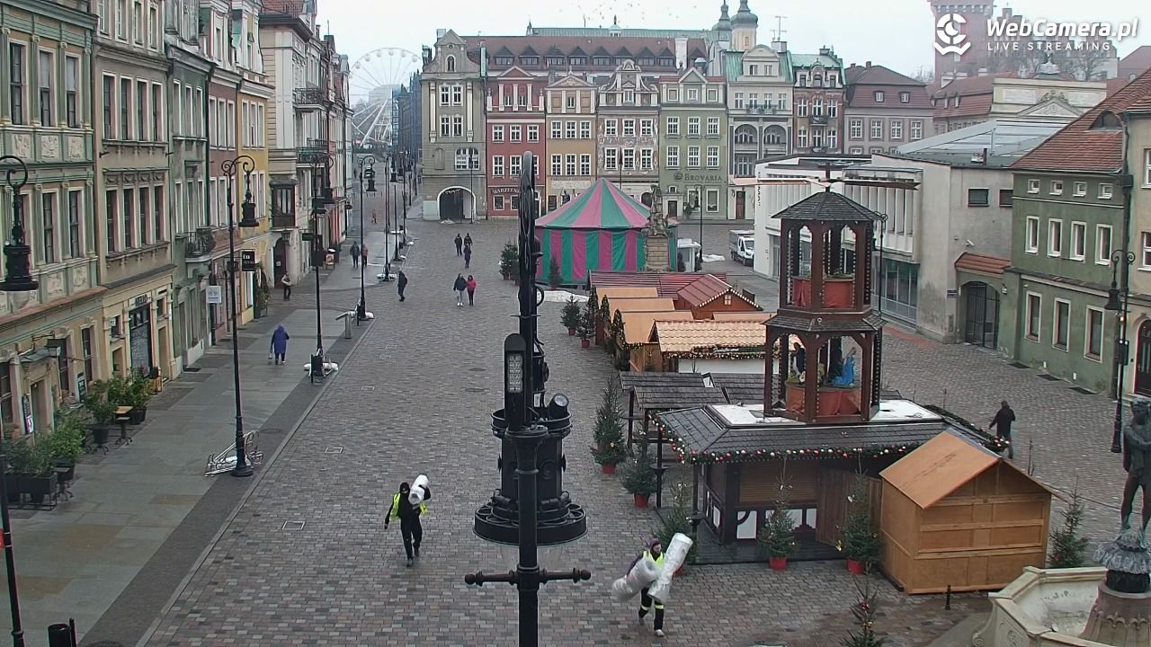 POZNAŃ - Stary Rynek - 02 grudzień 2025, 10:18