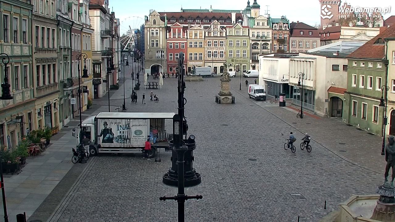 POZNAŃ - Stary Rynek - 05 listopad 2025, 09:27
