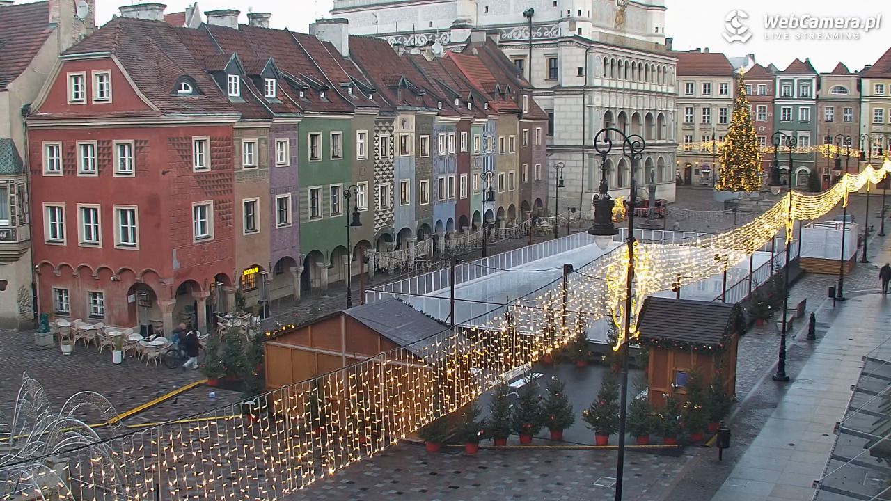 POZNAŃ - Stary Rynek - 11 grudzień 2025, 08:03