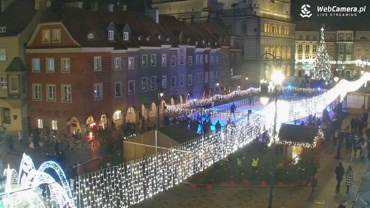POZNAŃ - Stary Rynek - 12 grudzień 2025, 21:21