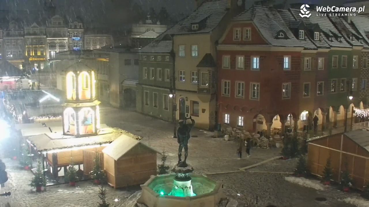 POZNAŃ - Stary Rynek - 26 listopad 2025, 20:17