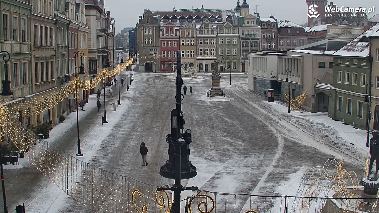 POZNAŃ - Stary Rynek - 05 luty 2026, 09:04