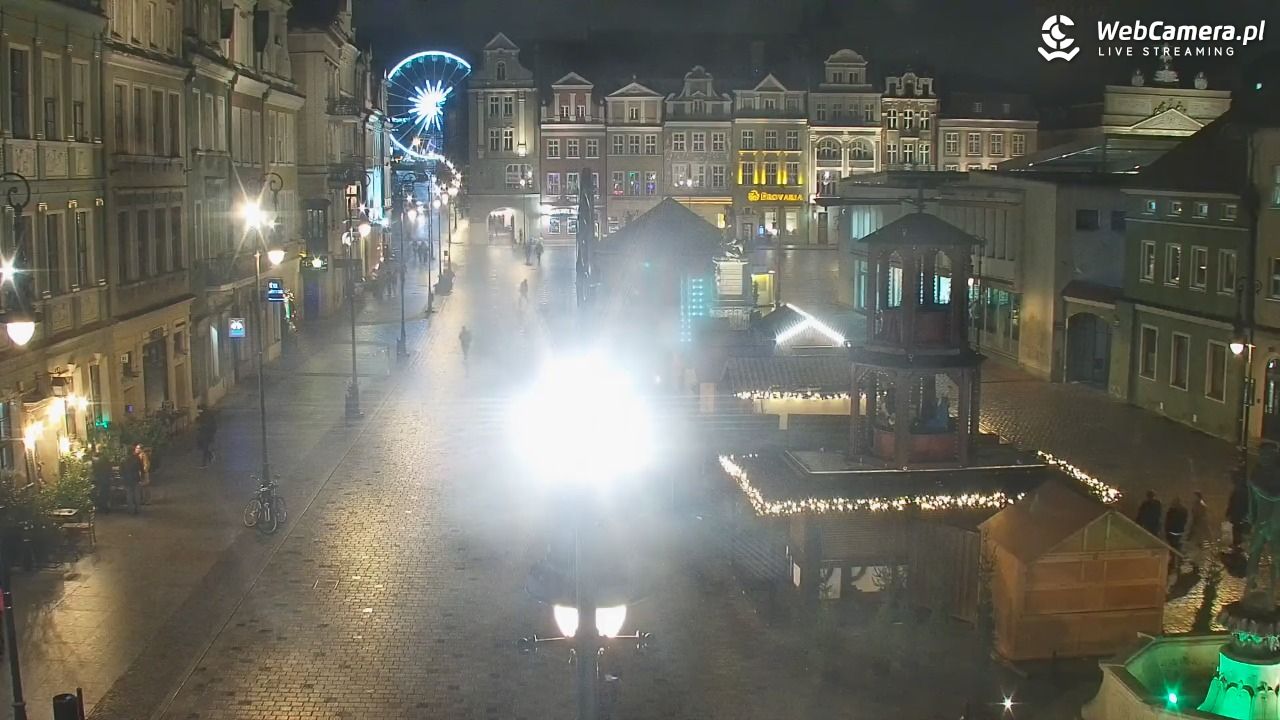 POZNAŃ - Stary Rynek - 18 listopad 2025, 19:18