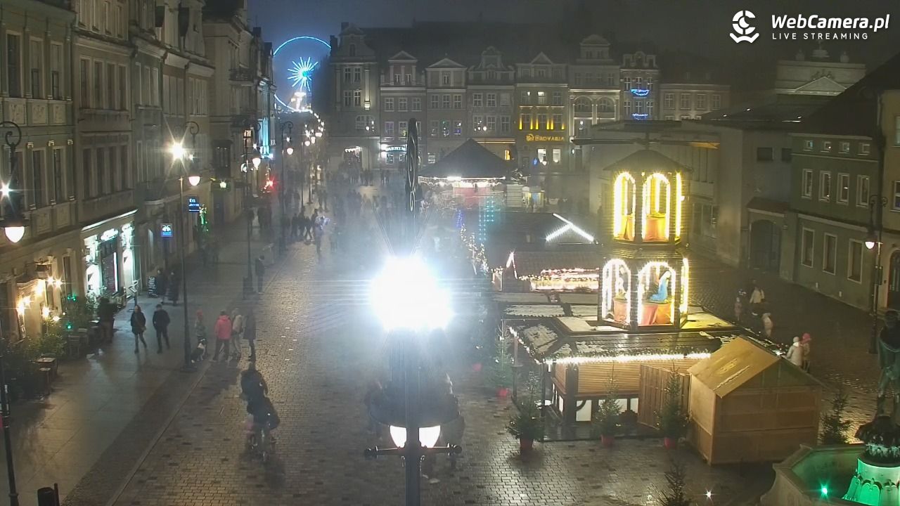 POZNAŃ - Stary Rynek - 30 listopad 2025, 17:32