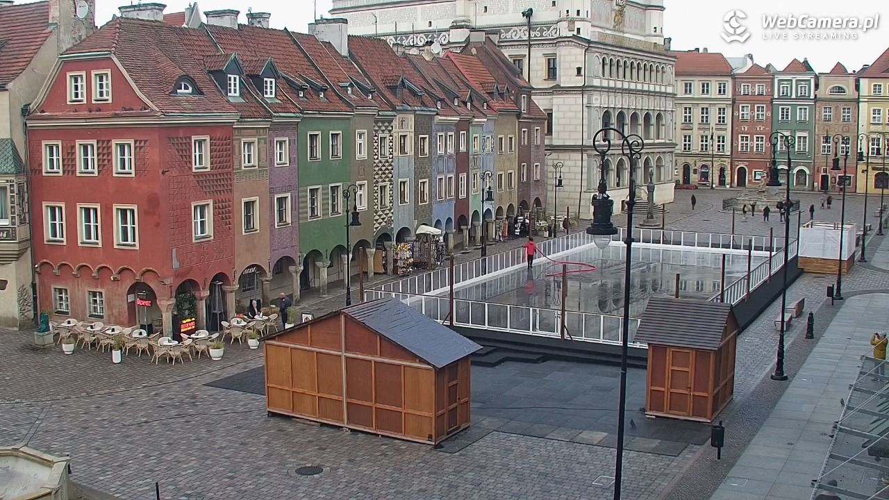 POZNAŃ - Stary Rynek - 17 listopad 2025, 10:03