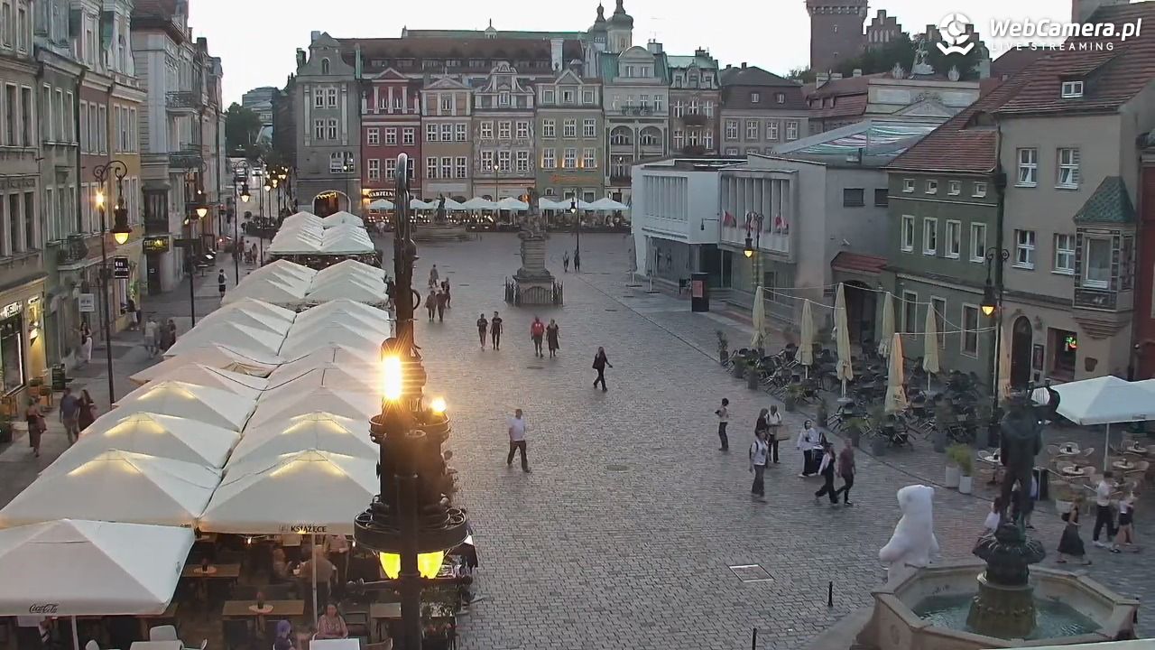 POZNAŃ - Stary Rynek - 01 wresień 2025, 19:40