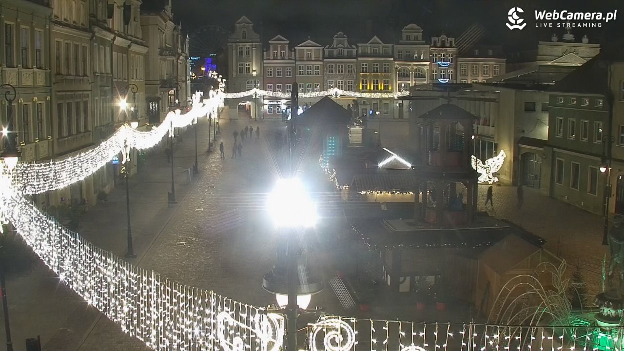 POZNAŃ - Stary Rynek - 23 grudzień 2025, 22:54