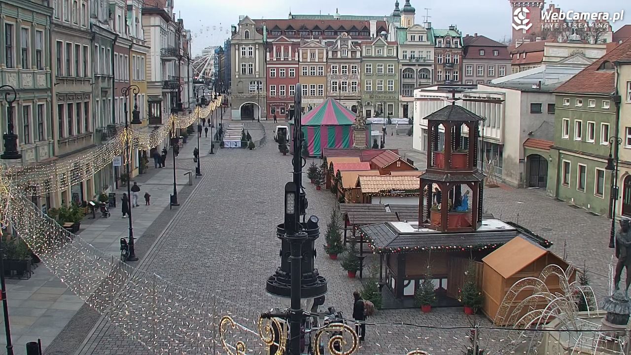 POZNAŃ - Stary Rynek - 12 grudzień 2025, 10:05