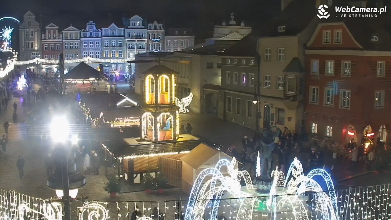 POZNAŃ - Stary Rynek - 14 grudzień 2025, 19:37