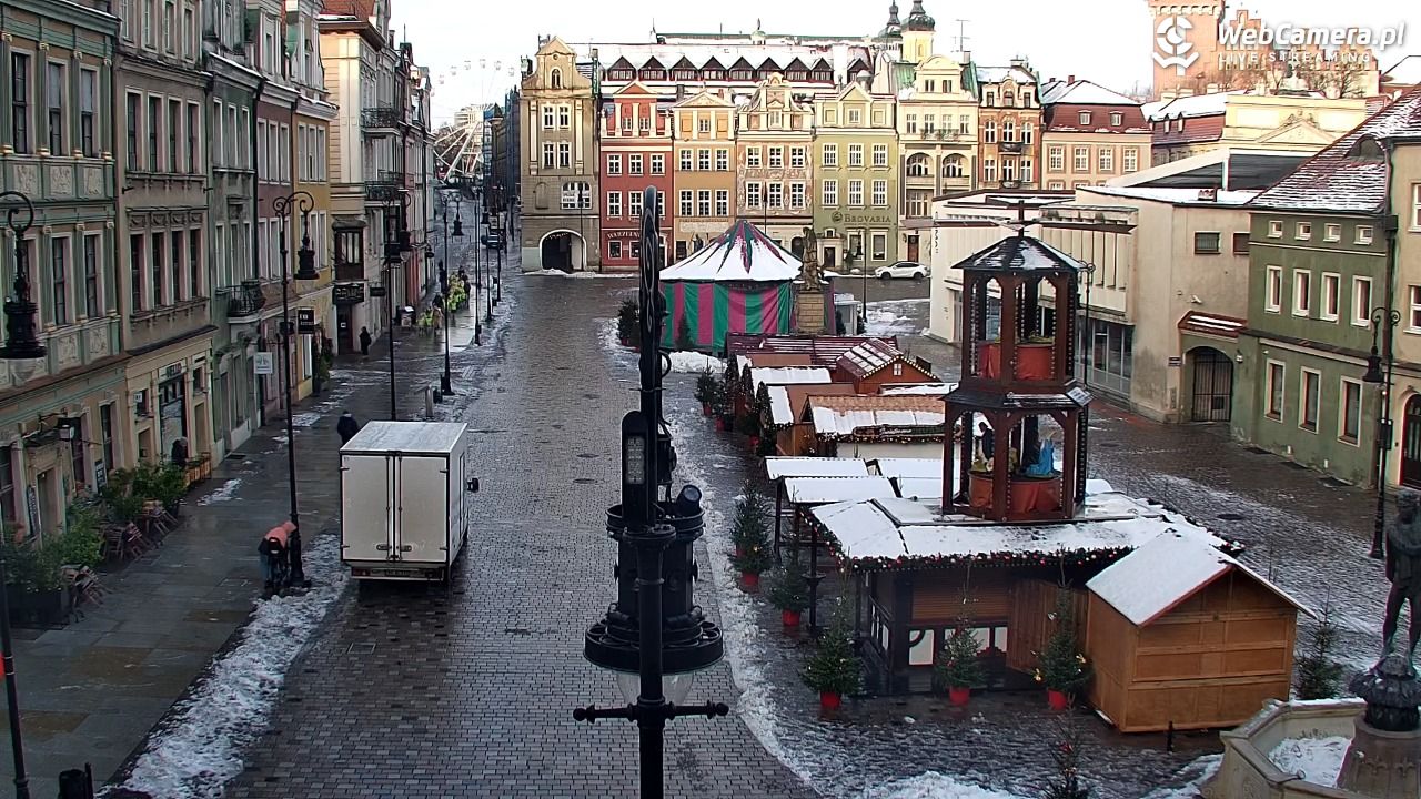 POZNAŃ - Stary Rynek - 27 listopad 2025, 09:02