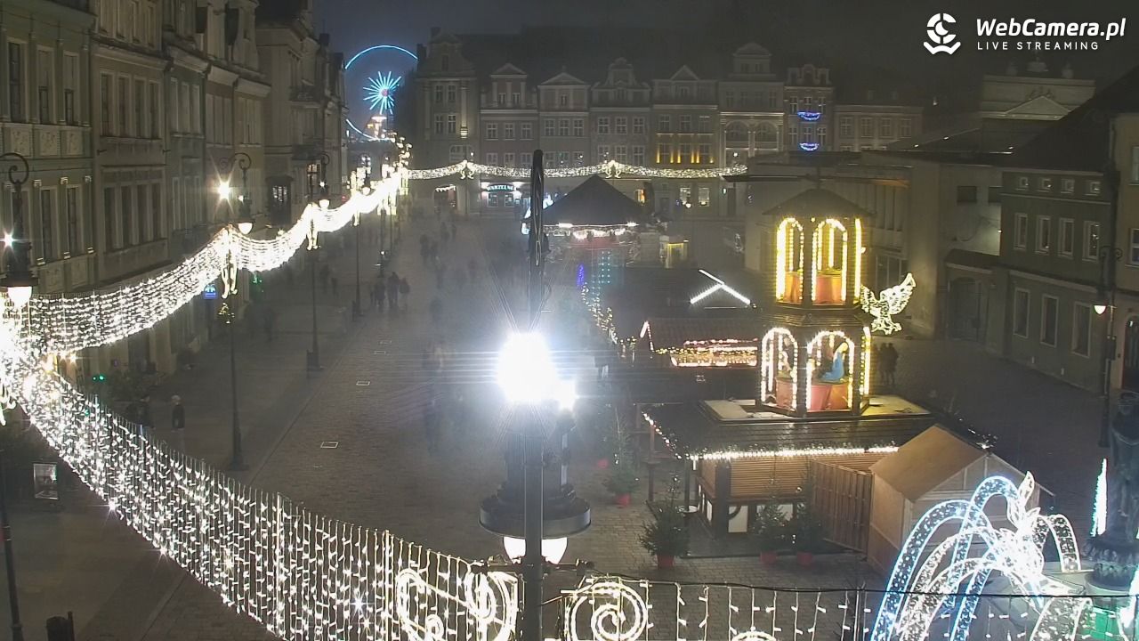 POZNAŃ - Stary Rynek - 17 grudzień 2025, 20:37