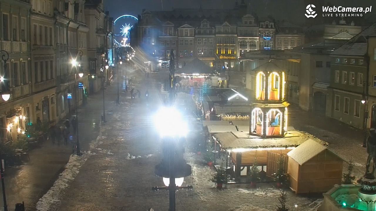POZNAŃ - Stary Rynek - 26 listopad 2025, 18:34