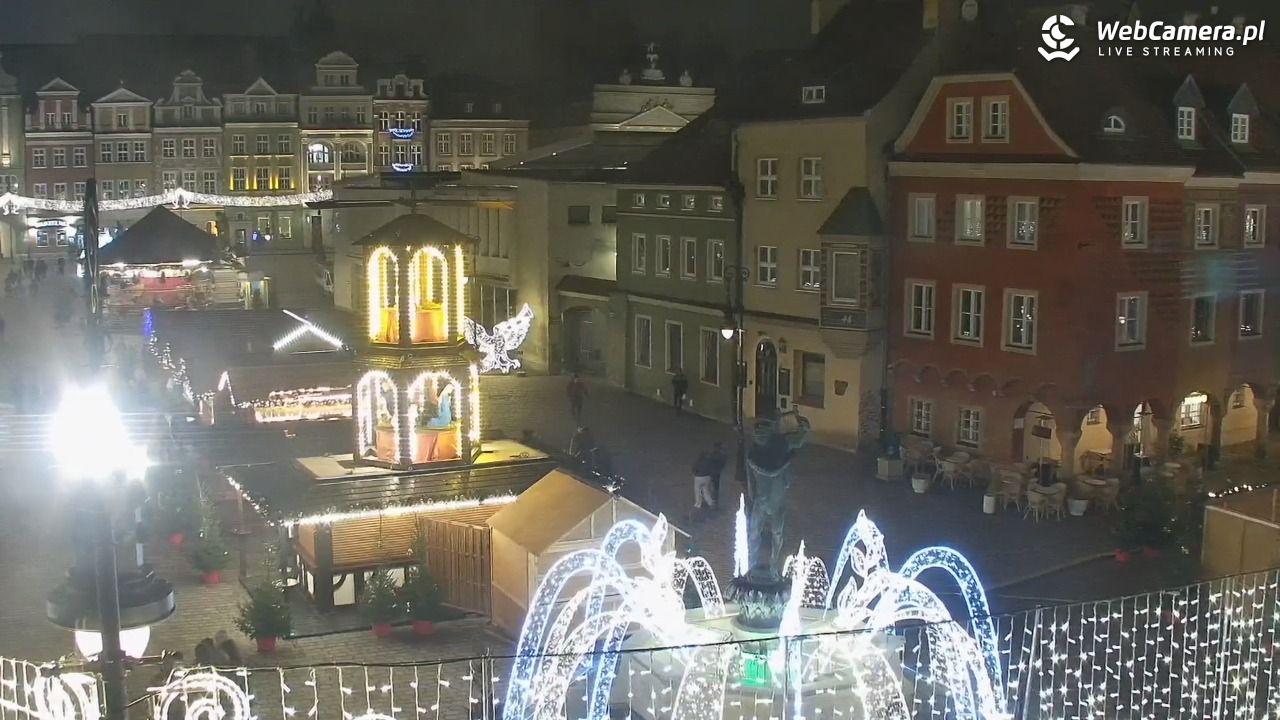 POZNAŃ - Stary Rynek - 21 grudzień 2025, 20:46