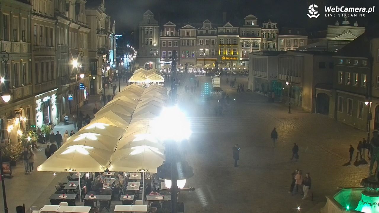 POZNAŃ - Stary Rynek - 17 kwiecień 2026, 21:41