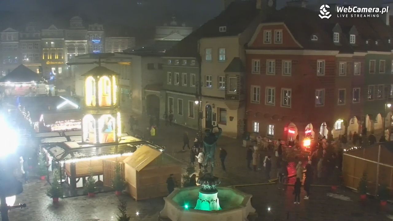 POZNAŃ - Stary Rynek - 30 listopad 2025, 16:32