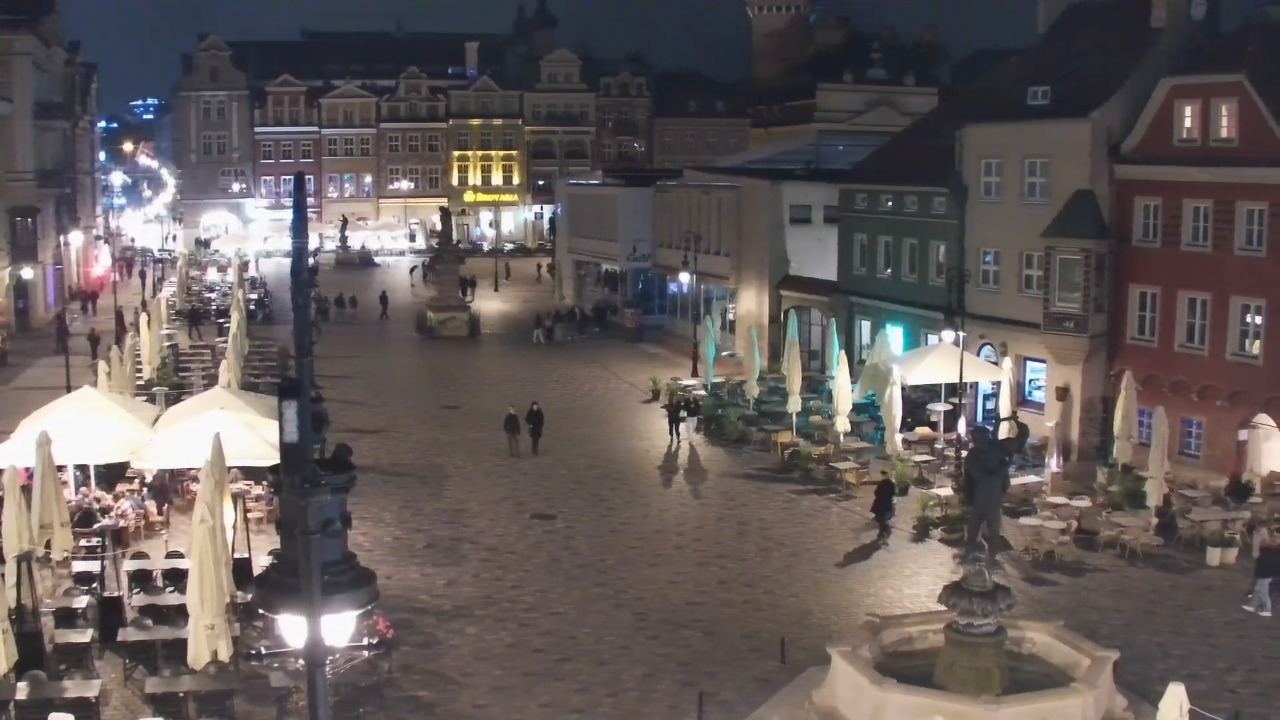 POZNAŃ - Stary Rynek - 09 październik 2026, 22:23