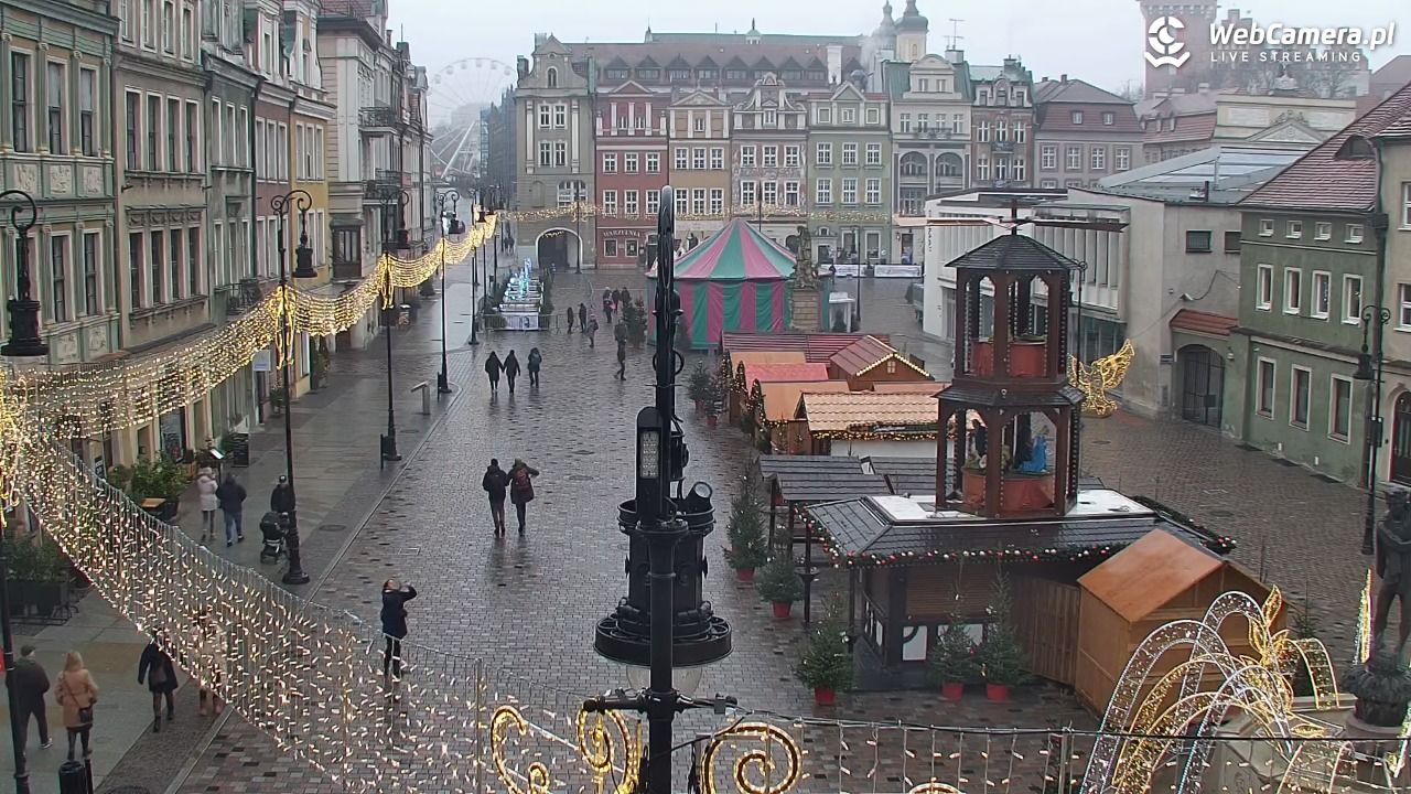 POZNAŃ - Stary Rynek - 13 grudzień 2025, 09:47
