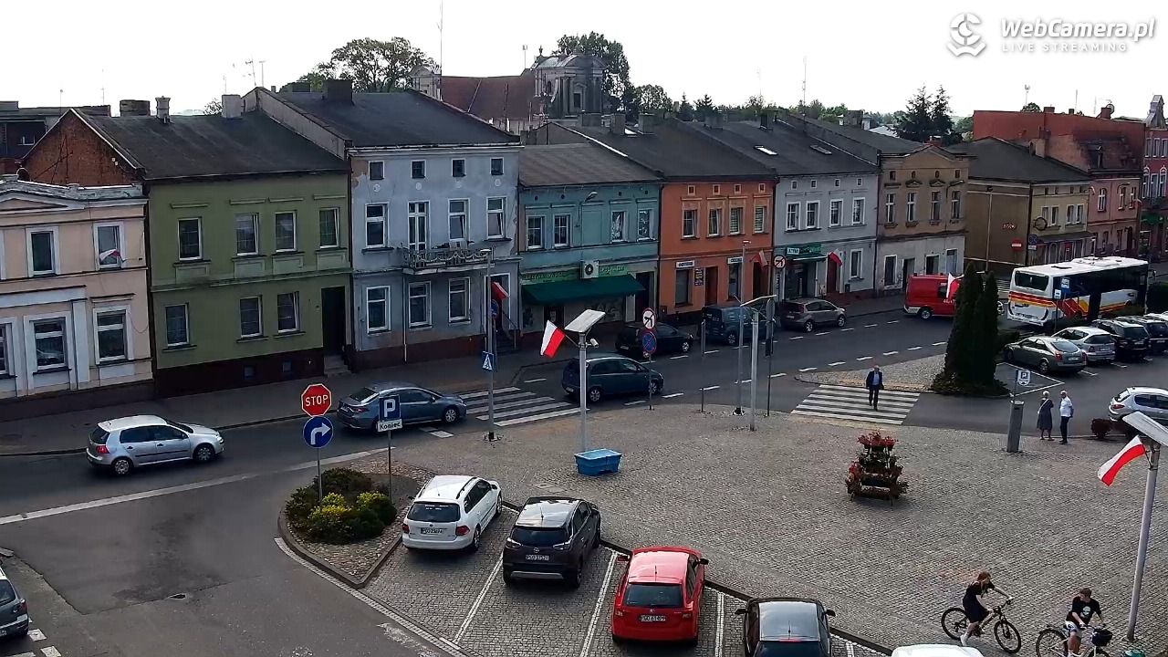 RAKONIEWICE - widok na Plac Powstańców Wielkopolskich - 03 maj 2025, 10:48