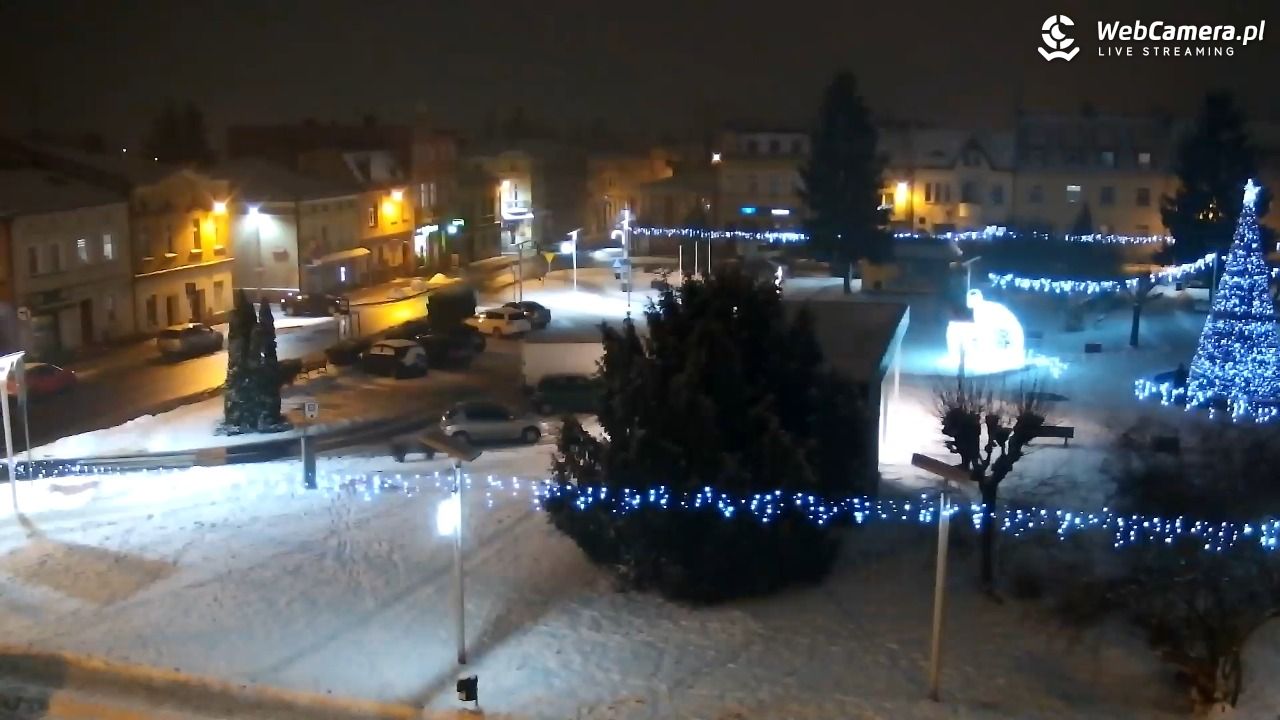 RAKONIEWICE - widok na Plac Powstańców Wielkopolskich - 13 styczeń 2026, 20:46
