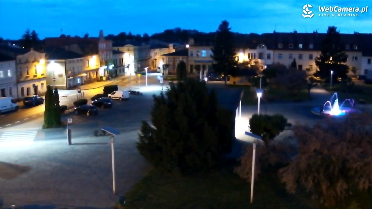 RAKONIEWICE - widok na Plac Powstańców Wielkopolskich - 20 maj 2026, 21:21
