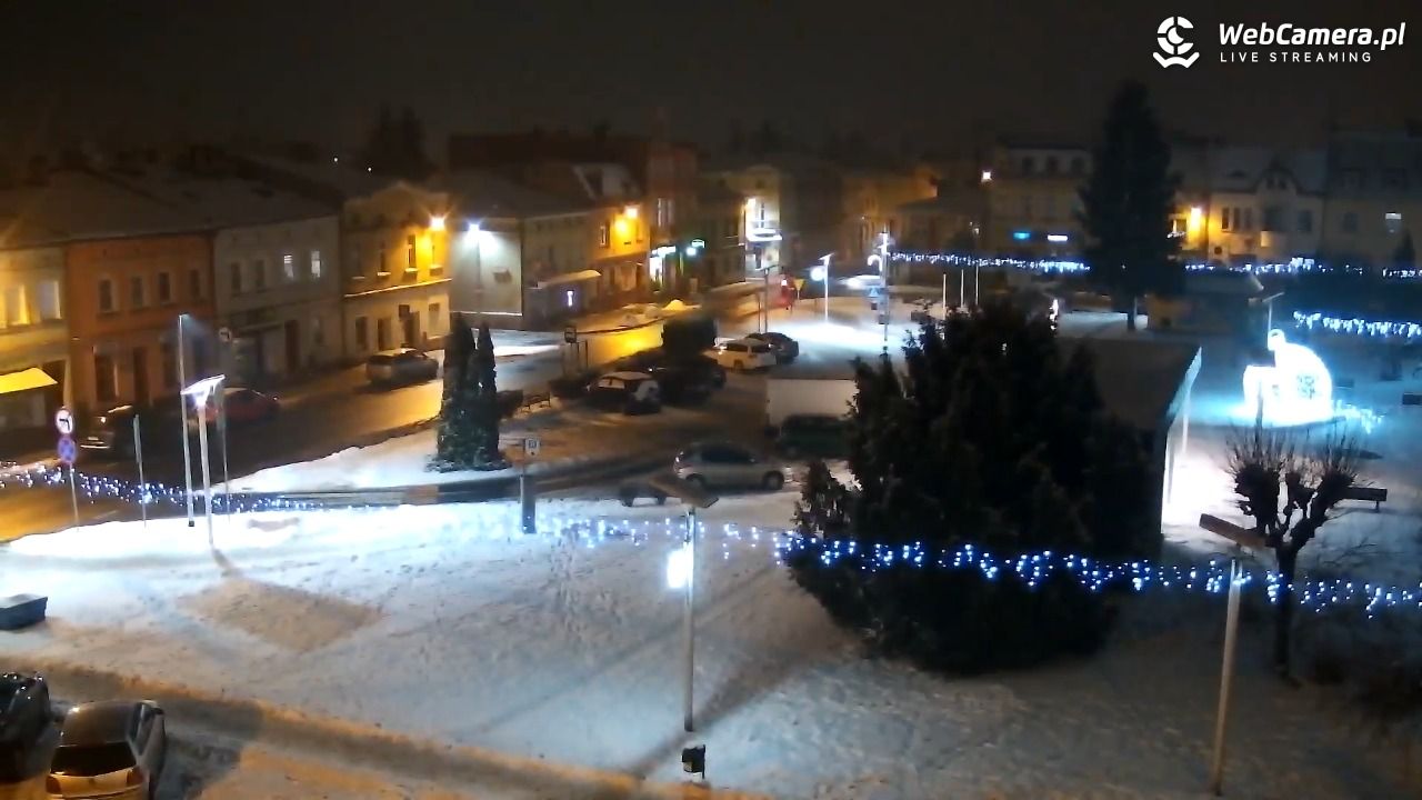 RAKONIEWICE - widok na Plac Powstańców Wielkopolskich - 13 styczeń 2026, 20:46