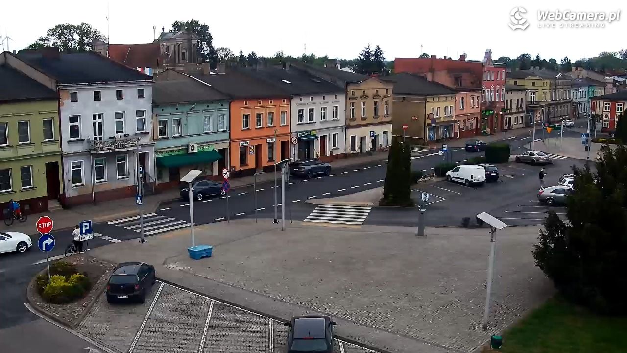 RAKONIEWICE - widok na Plac Powstańców Wielkopolskich - 07 maj 2026, 18:32